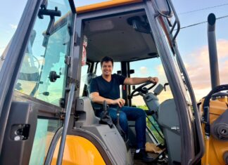 Recorde no campo: Lucas Ramos ultrapassa mais de 100 equipamentos pesados entregues e fortalece a agricultura familiar em Pernambuco.
