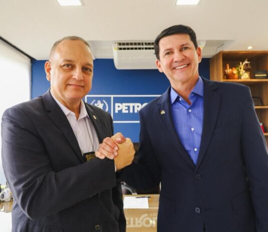 Prefeito Simão nomeia Delegado Silvestre como novo secretário de Segurança de Petrolina