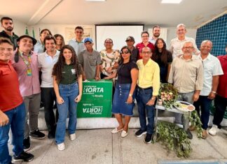Lucas Ramos entrega laboratório, estufa e kits de irrigação para fortalecer agricultura familiar em Pernambuco.