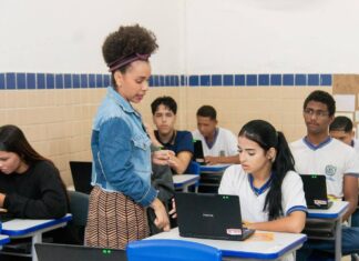 Semana do Dia Internacional da Juventude tem Blitz do Governo do Estado para ampliar o acesso ao ID Jovem na Região Metropolitana Semana do Dia Internacional da Juventude tem Blitz do Governo do Estado para ampliar o acesso ao ID Jovem na Região Metropolitana