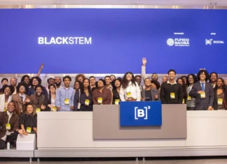 Jovens negros do Rio e da Bahia recebem bolsa para estudar no exterior Jovens negros do Rio e da Bahia recebem bolsa para estudar no exterior