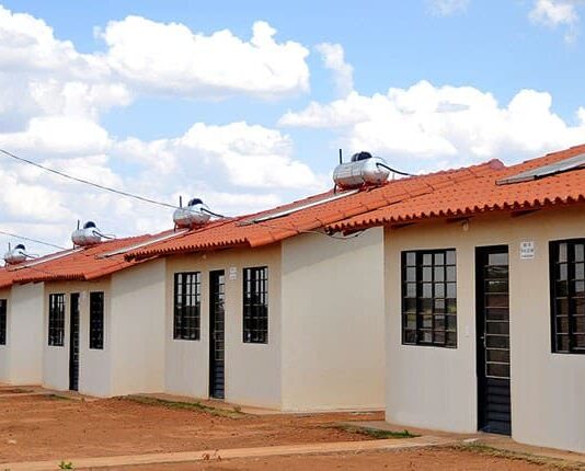 Prefeitura de Petrolina esclarece atualização no Sistema Habitacional Novo Lar após mudança nas regras do Minha Casa, Minha Vida Prefeitura de Petrolina esclarece atualização no Sistema Habitacional Novo Lar após mudança nas regras do Minha Casa, Minha Vida